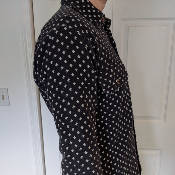 Feltraiger Long Sleeve w/ Spade Pattern - Picture 8 of 8